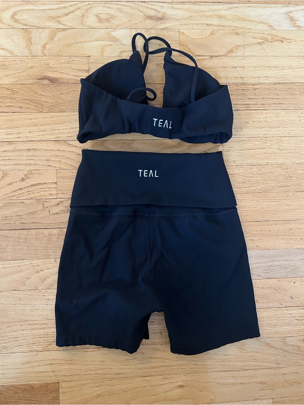 Women’s Black Ribbed Two-Piece Active Set - Picture 2 of 4